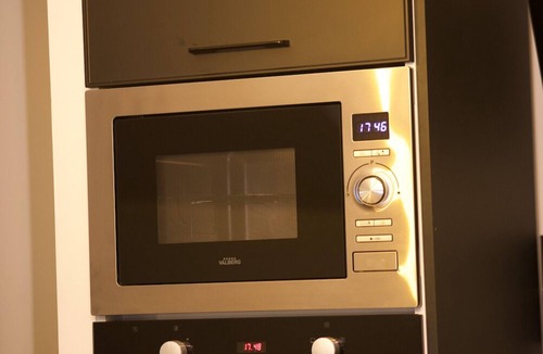 La Ville-du-Bois Apartment | T3 Apartment - Near Orly/Paris N20 WIFI NETFLIX