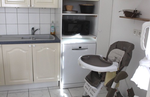 Doussard Apartment | T3 single-storey apartment in quiet central Doussard