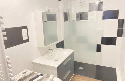 La Gare Apartment | T3 Spacieux Proche de la Gare Clermont-fd
