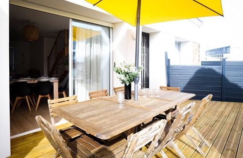 Olonne-sur-Mer Ski Chalet | Tastefully renovated house near Vendée Globe village