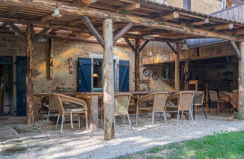 Grandrupt-de-Bains Bed & Breakfast | Taupe Room with Gourmet Breakfast in Farm, Grandrupt-de-Bains
