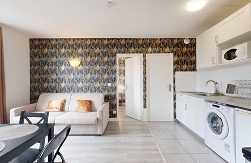 Bagnolet Apartment | TBS 140 - Elegantly decorated apartment