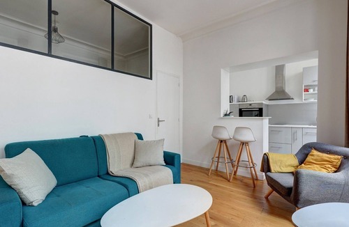 Quartier de Rochechouart Apartment | TBS 195 - Nice suite in Faubourg Montmarte area