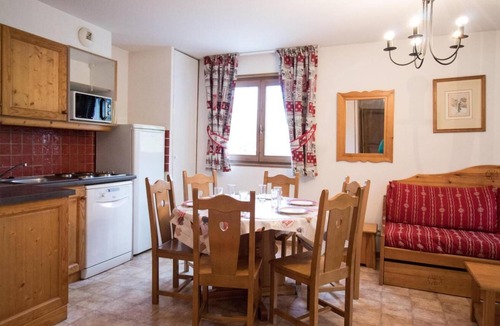 Val Cenis Apartment | Terrace, tv, ski locker, 42m², Val Cenis