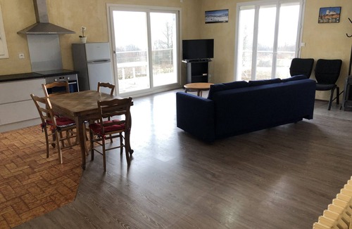 Clairvaux-les-Lacs Apartment | The balcony of the Lake: T3 of 65m2