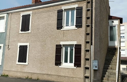 Montceau-les-Mines Apartment | The Bellevue - your home away from home