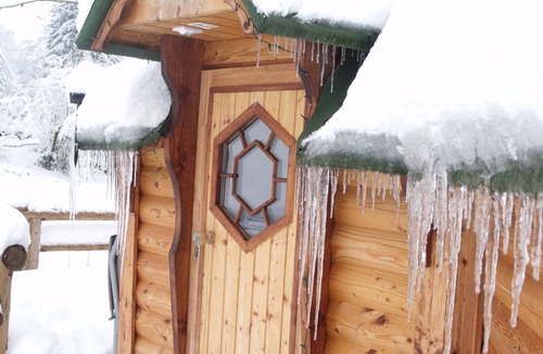 Ferdrupt Ski Chalet | The Cabane Kota 'chambre d'hôte' at Domaine du Châtelet