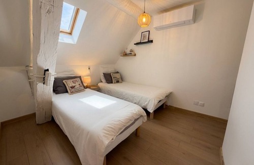 Nuits-Saint-Georges House | The Celeste Suite