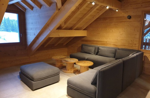 Rochejean House | The chalet.