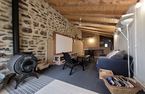 Fay-sur-Lignon House | The gîte de la croisée in Auvergne: cosy accommodation and wild nature.