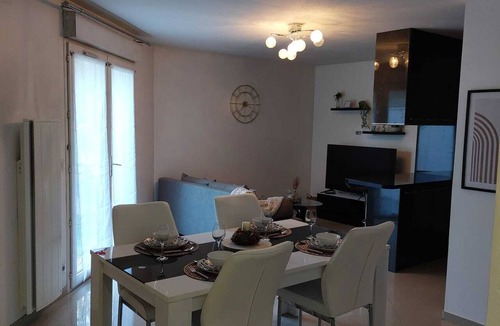 Savigny-sur-Orge Apartment | The Heynyss'grace - Appartement à 15 min de Paris