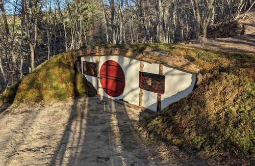 Lafarre House | The Hobbit House in the Heart of the Forest