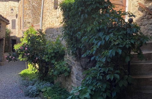 Saint-Andre-de-Rosans House | The House of the Joyful Patou