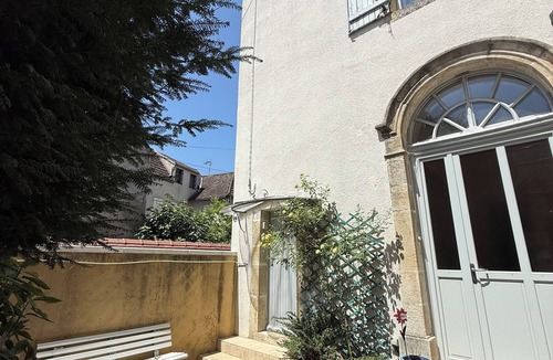 Avallon Apartment | The old presbytery