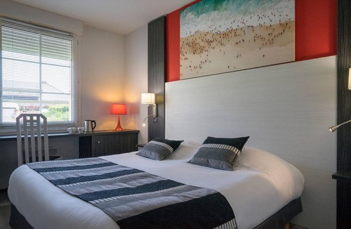 Malafretaz Hotel | The Originals Boutique, Hôtel Le Pillebois
