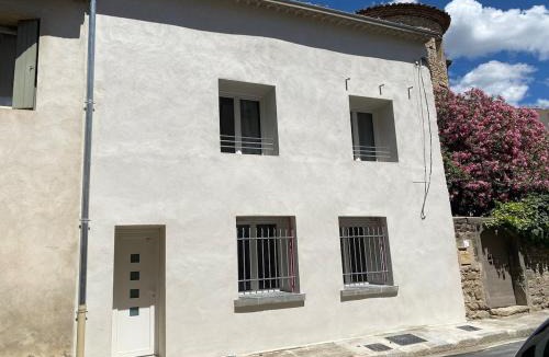Malemort-du-Comtat Apartment | The Provençal orchid