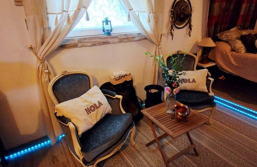 Paroisse Notre-Dame Apartment | THE ROMANTIC SECRET LOVE ROOM