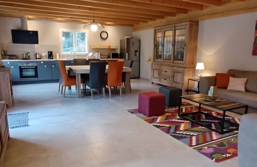Chantemerle-les-Grignan House | The Shepherdess's Farmhouse