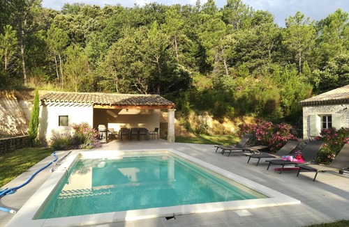 Chantemerle-les-Grignan House | The Shepherdess's Farmhouse