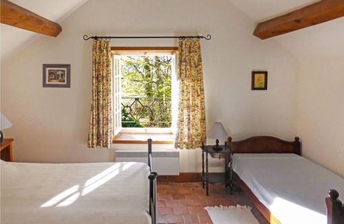 Sainte-Marie House | This former gardener's cottage offers a fantastic view of the surrounding fields and forests thanks