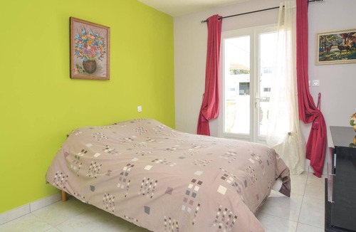 Barjac House | This inviting vacation property with private pool is located in Barjac or 15 km from Pont d'Arc.