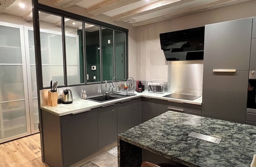 Besancon Old Town Apartment | Timeless Luxury in the Heart of the Old Town