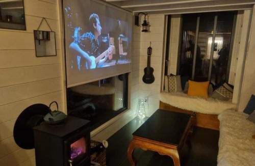 Saint-Maurice-sur-Moselle Ski Chalet | Tiny House, Hautes Vosges