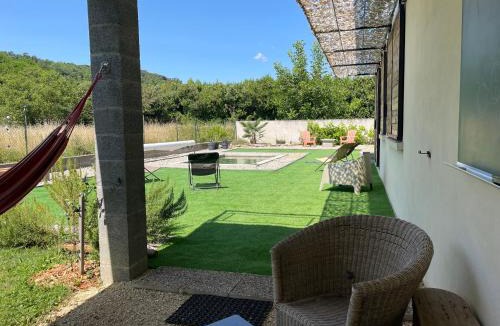 Charmes-sur-Rhone House | Toupie et Bicyclette
