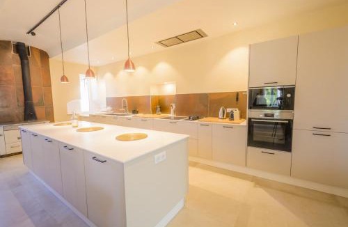 Etoile-sur-Rhone Villa | Très bel hôtel particulier