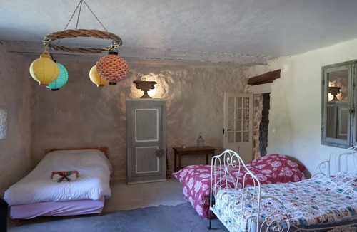 Sahune House | Traditional, family-run Provencal farmhouse