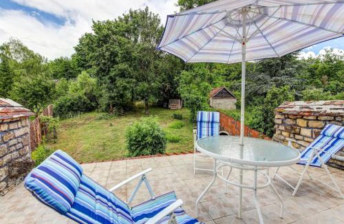 Brinon-sur-Beuvron House | Traditional Holiday Home in Brinon sur Beuvron