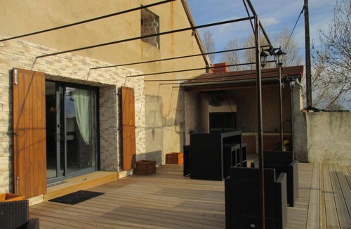 Saint-Hilaire Cottage | Tranquil family house with pool and pets allowed