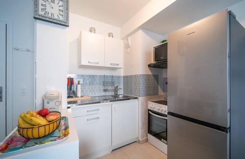 Plateau — Pyramide Apartment | Tropicana - Appt avec terrasse et parking