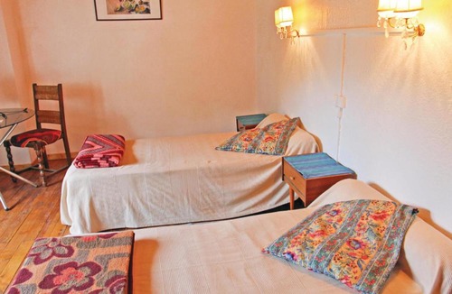 Jaujac House | Two-Bedroom Holiday Home in Jaujac
