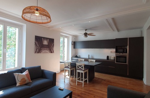 Charenton-le-Pont Apartment | Un Appartement Confortable Pour un Séjour Idéal à Paris !