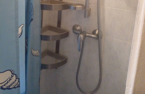 Chatillon Apartment | un Grand Appartement Avec un Sejour et une Chambre Cuisine et wc Tout Equipe