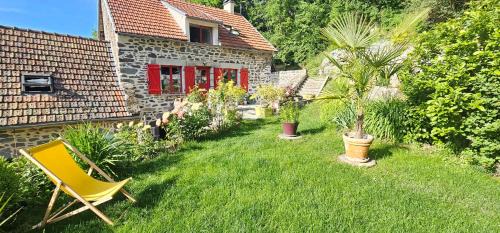 Le Monteil Bed & Breakfast | un petit coin paisible et frais - piscine à 3 mins