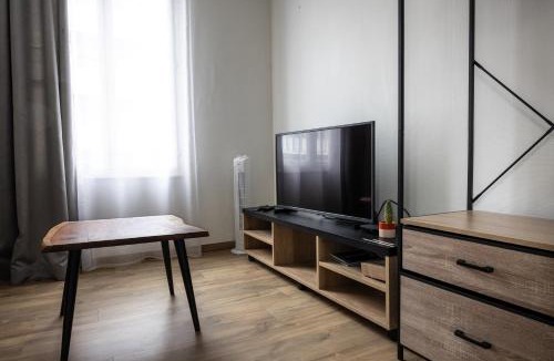 Chalon-sur-Saone Apartment | undersky