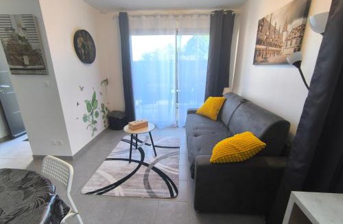 Magny-les-Villers Apartment | Une pause à Magny appartement de 51 m2 proche Beaune et Dijon NETFLIX gratuit