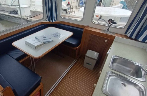 Pontailler-sur-Saone Boat Rental | Unique Stay on Pénichette in Pontailler-sur-Saône