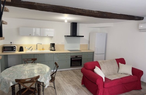 Prehy Apartment | Unit-Apartment-None-Les Temps Perdus