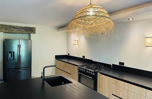 Clansayes House | Upmarket family farmhouse in Drôme provençale
