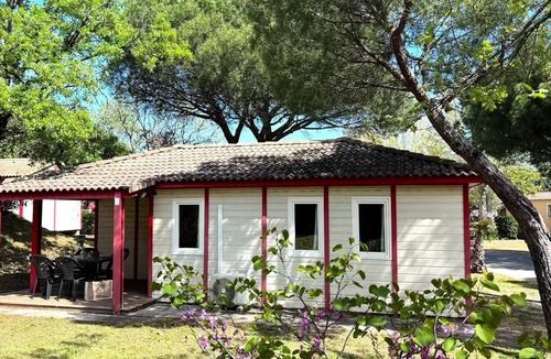 Le Muy Ski Chalet | Uxmal Standard 3-room Chalet for 4 people, air-conditioned - TV