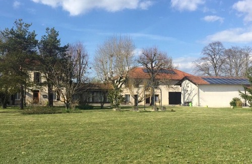 Epinouze House | Vacation home - 14pers -Calm, swimming pool, bbq