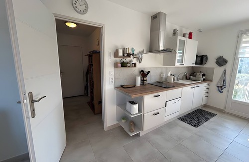 Saint-Didier Apartment | Vacation Home in Provence Near Mont Ventoux