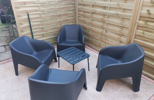 Paroisse Saint-Vincent-de-Paul Apartment | Vacation rental Dole le Comté 3 sleeps wifi parking terrace patio