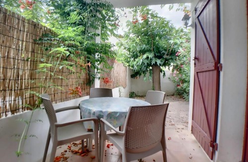 Saintes-Maries-de-la-Mer Apartment | Vaccares