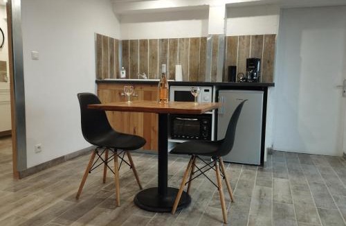 Orchamps-Vennes Cabin | VAL GITE #1 x3 people "L'ANN'EXE"