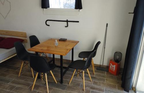 Orchamps-Vennes Apartment | VAL GITE #2 x4 people "L'ATELIER"