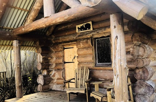 Ornans House | Valdône Cottage: 2-room, sleeps 4
